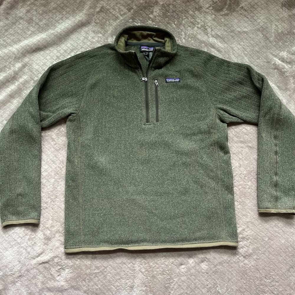 Patagonia Men’s Better Sweater in Industrial Green quarter zip - Medium EUC!